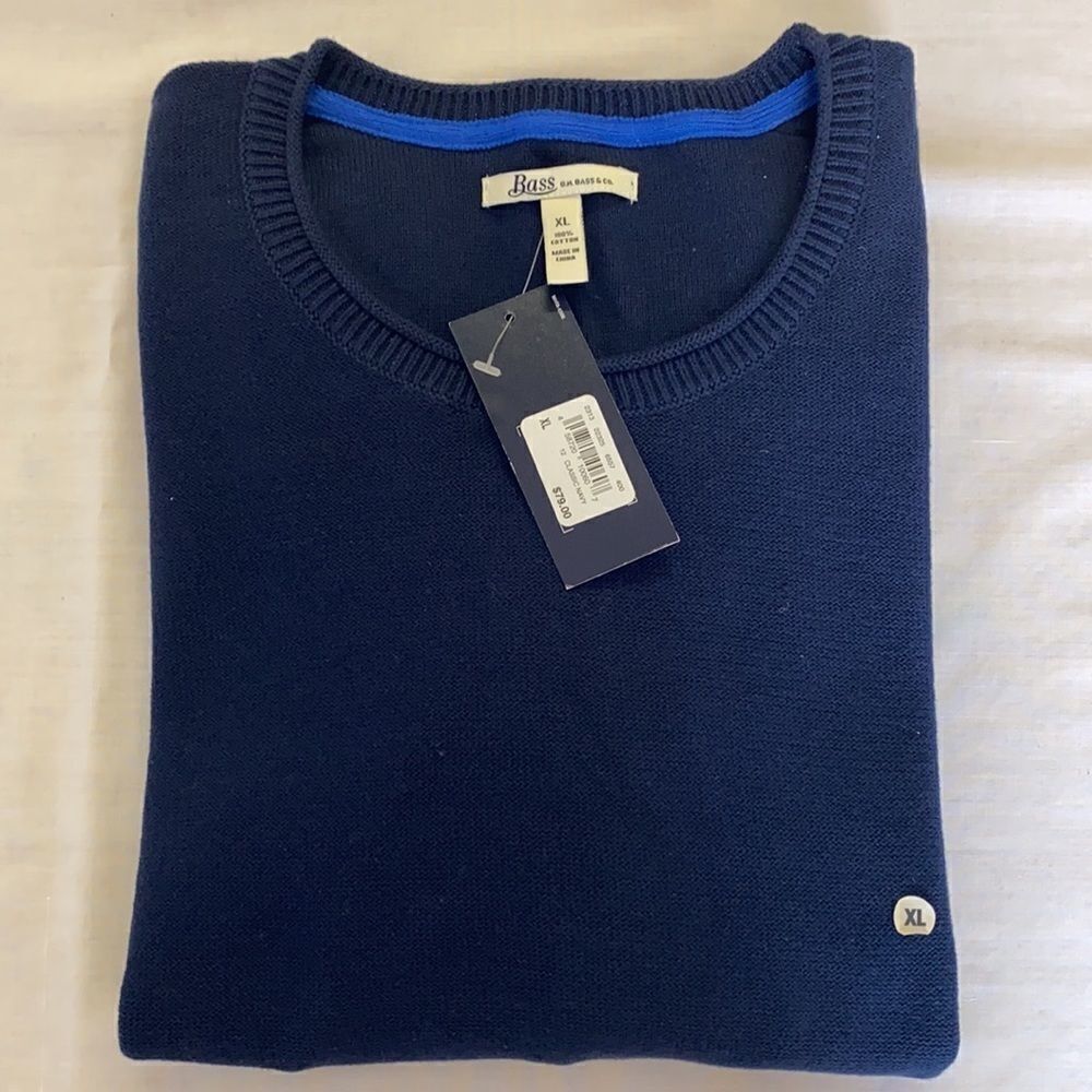 BASS Crew Neck Sweater 